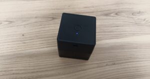 ダイソーのUSB充電式の電動毛玉取り器・LINT REMOVER